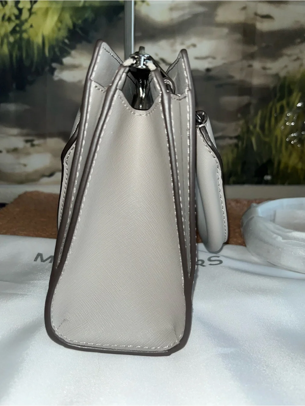 Michael Kors Sheila Small Satchel